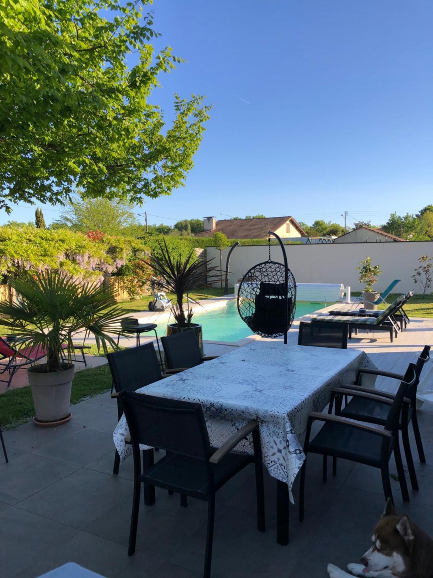 La Pepiniere Bed & Breakfast Saint-Sulpice-et-Cameyrac Bagian luar foto